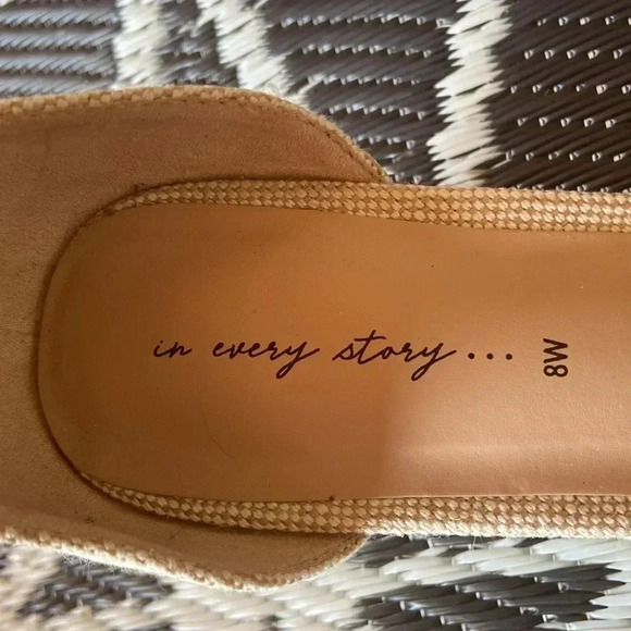 In Every Story… Black & Tan espadrilles - Picture 3 of 6